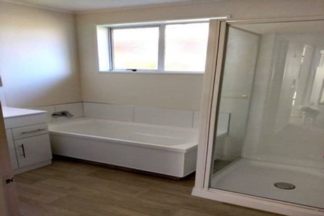 Photo of property in 36 Sylvan Avenue, Waikanae, 5036
