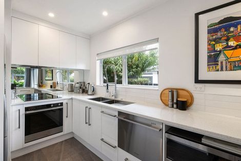 Photo of property in 78 Princes Street, Cambridge, 3434