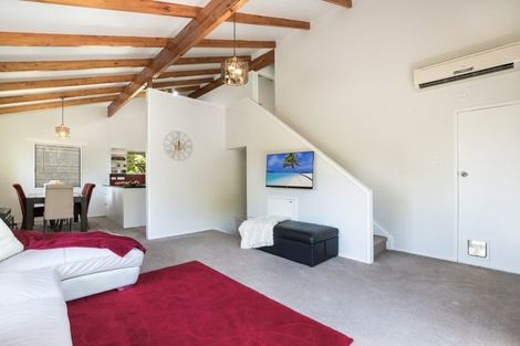 Photo of property in 10 Prestwick Place, Wattle Downs, Auckland, 2103