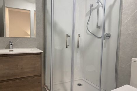 Photo of property in 5/35 Renata Crescent, Te Atatu Peninsula, Auckland, 0610