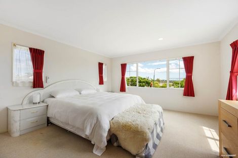 Photo of property in 22 Heyington Way, East Tamaki Heights, Auckland, 2016