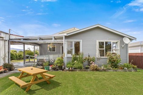 Photo of property in 79 Brougham Street, Westport, 7825