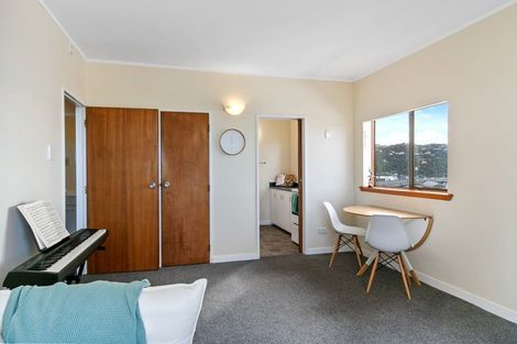 Photo of property in Hobson Court Flats, 66/70u Hobson Street, Thorndon, Wellington, 6011
