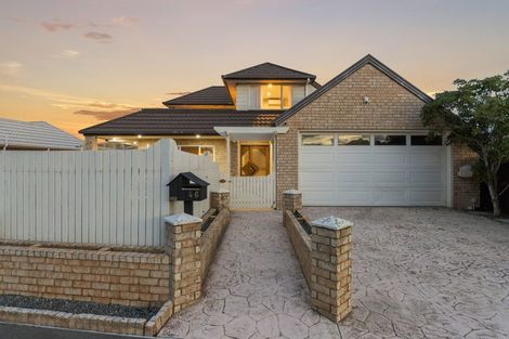Photo of property in 2/46 Orlando Crescent, Waimairi Beach, Christchurch, 8083