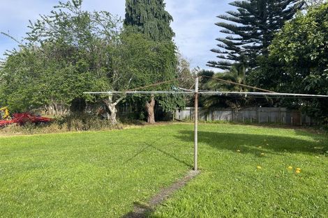 Photo of property in 10 Hinemoa Street, Levin, 5510