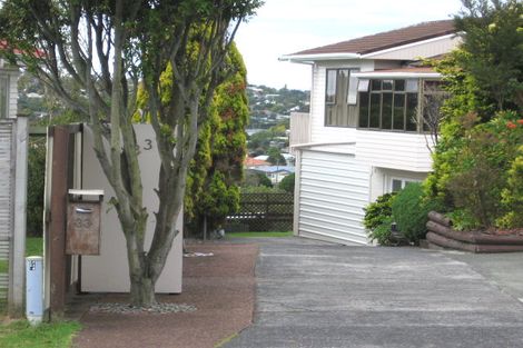 Photo of property in 33 Seaview Road, Glenfield, Auckland, 0629