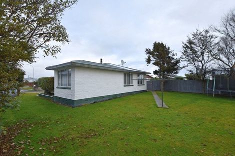 Photo of property in 23 Chesney Place, Heidelberg, Invercargill, 9812