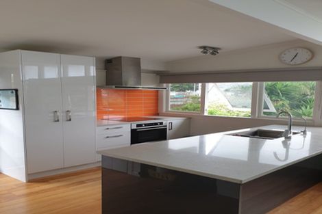 Photo of property in 86 Lancaster Road, Beach Haven, Auckland, 0626