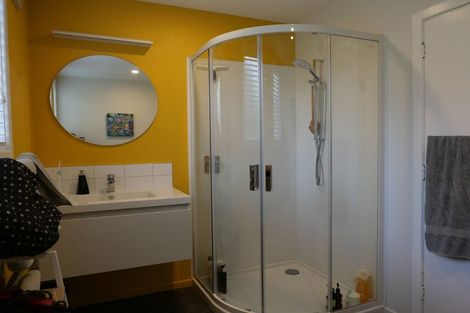 Photo of property in 10 Konini Crescent, Waikanae Beach, Waikanae, 5036