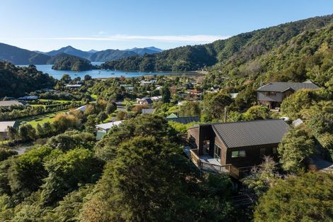 Photo of property in 29 Manuka Drive, Ngakuta Bay, Picton, 7281