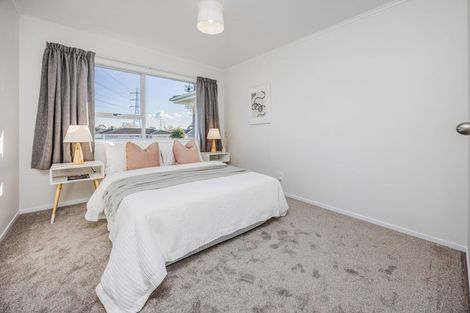 Photo of property in 52 Zelda Avenue, Clover Park, Auckland, 2023