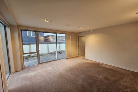 Photo of property in 11 The Mall, Mount Maunganui, 3116