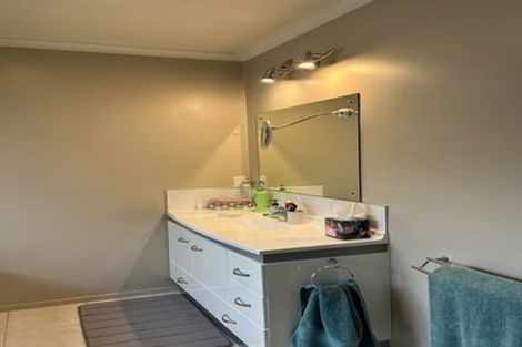 Photo of property in 21 Merriman Place, Pyes Pa, Tauranga, 3112