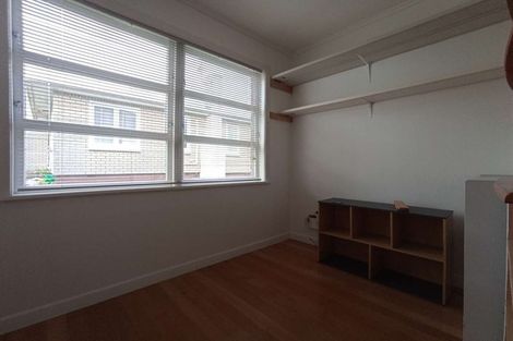 Photo of property in 5 Benders Avenue, Hillcrest, Auckland, 0627