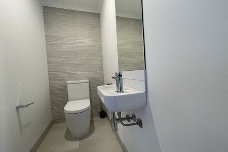 Photo of property in 58 Hobsonville Point Road, Hobsonville, Auckland, 0616