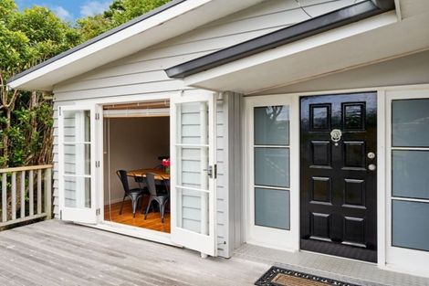 Photo of property in 29 Khouri Avenue, Karori, Wellington, 6012