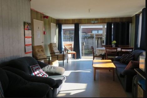 Photo of property in 35 Bay Street, Petone, Lower Hutt, 5012