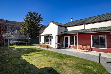 Photo of property in 65 Centennial Avenue, Arrowtown, 9302
