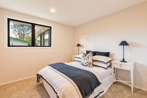 Photo of property in 52b Waipani Road, Te Atatu Peninsula, Auckland, 0610