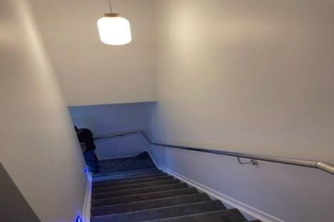 Photo of property in 99a Grove Road, Papakura, 2110