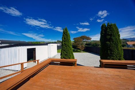 Photo of property in 16 Davidson Terrace, Kaikoura, 7300