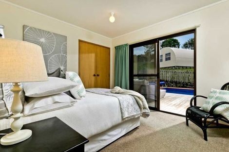 Photo of property in 291 Paremoremo Road, Paremoremo, Auckland, 0632