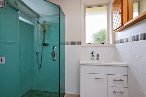 Photo of property in 221 Sunnybank Crescent, Camberley, Hastings, 4120