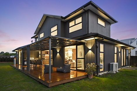 Photo of property in 2a Roland Road, Greenhithe, Auckland, 0632