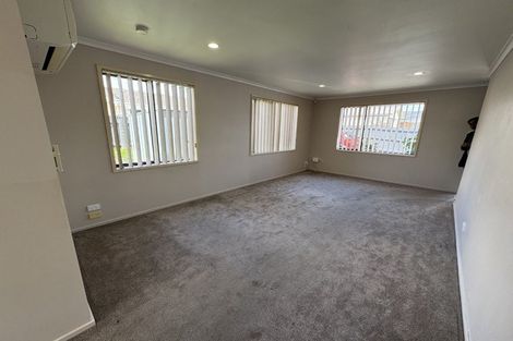 Photo of property in 35 Coronation Road, Papatoetoe, Auckland, 2025