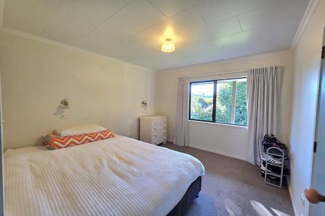 Photo of property in 7a Winstone Place, Highlands Park, New Plymouth, 4312
