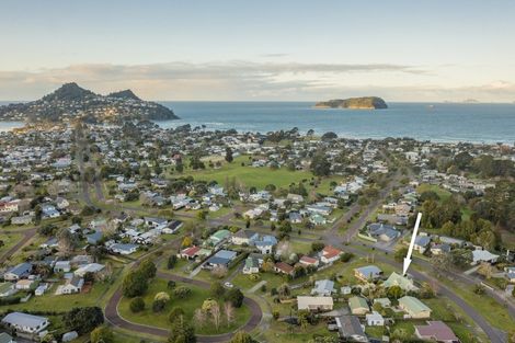 Photo of property in 120 Vista Paku, Pauanui, Hikuai, 3579