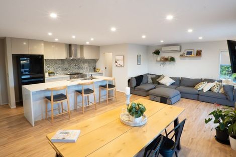 Photo of property in 1330b Papamoa Beach Road, Papamoa Beach, Papamoa, 3118