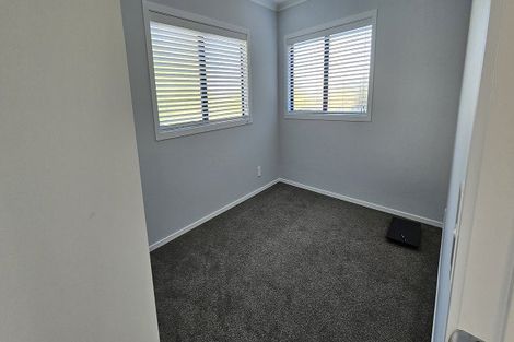 Photo of property in 32 Pembroke Road, Northland, Wellington, 6012