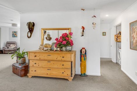 Photo of property in 95 Queen Street, Westport, 7825