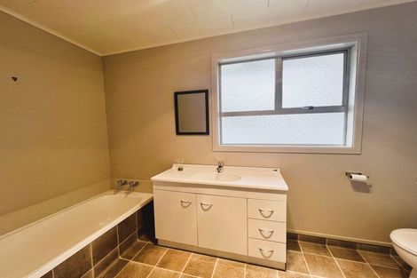 Photo of property in 59 Hall Street, Cambridge, 3434