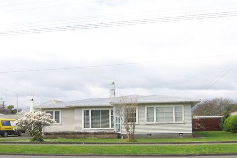 Photo of property in 104 Tiro Tiro Road, Levin, 5510