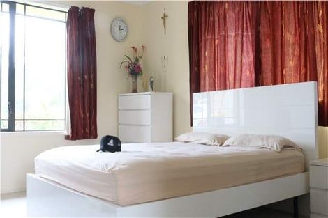 Photo of property in 11 Holsten Place, Massey, Auckland, 0614