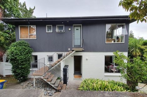Photo of property in 37 West Lynn Road, Titirangi, Auckland, 0604