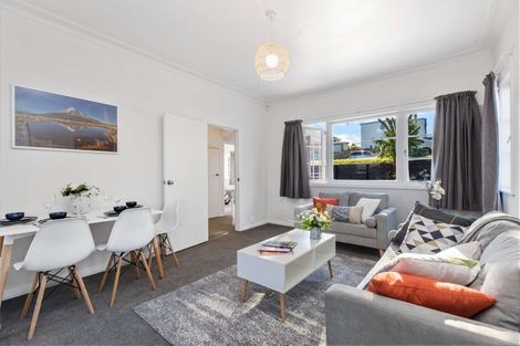 Photo of property in 1/62 Hillcrest Road, Papatoetoe, Auckland, 2025