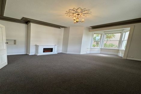 Photo of property in 22 Hanson Street, Mount Cook, Wellington, 6021