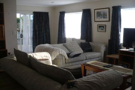 Photo of property in 88 Don Buck Road, Massey, Auckland, 0614