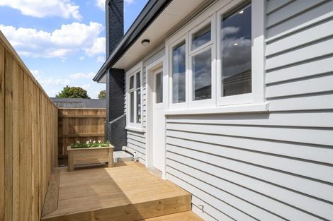 Photo of property in 30 Graham Street, Levin, 5510