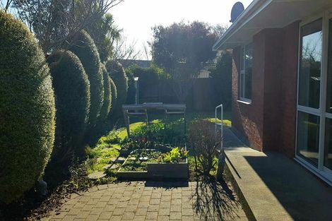 Photo of property in 25 Beckford Road, Saint Martins, Christchurch, 8022