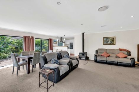 Photo of property in 104a Awaroa Road, Helensville, 0800