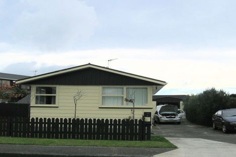 Photo of property in 9 Rangiatea Street, Paraparaumu Beach, Paraparaumu, 5032
