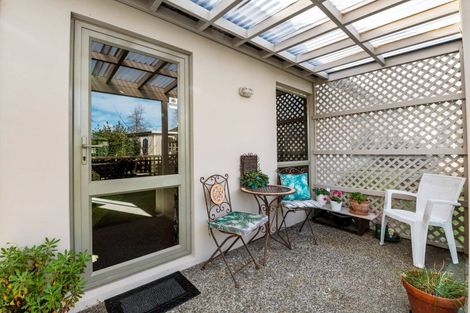 Photo of property in 285unit Vaughan Road, Owhata, Rotorua, 3010