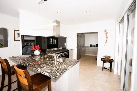 Photo of property in 35 Seascape Crescent, Waipu, 0582
