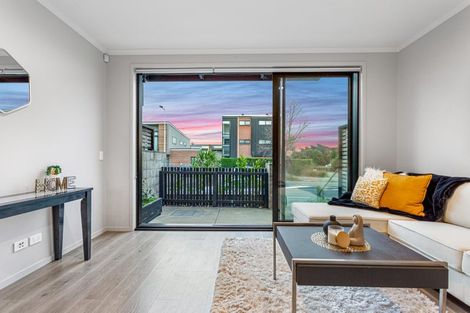 Photo of property in 239 Hobsonville Point Road, Hobsonville, Auckland, 0616