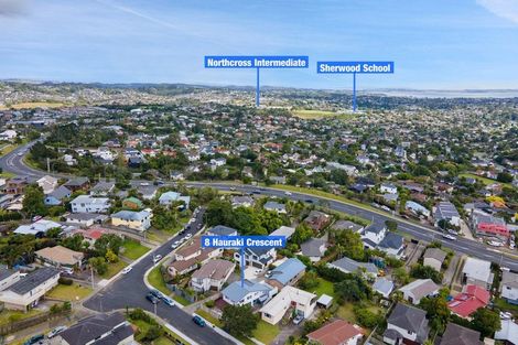 Photo of property in 8 Hauraki Crescent, Pinehill, Auckland, 0632