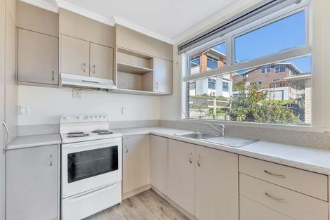 Photo of property in 12 South Road, Moturoa, New Plymouth, 4310